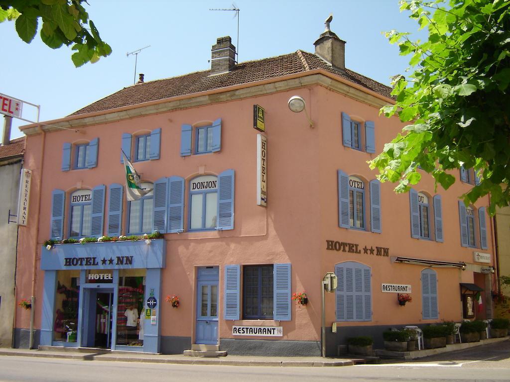 Hotel du Donjon Champlitte-et-le-Prélot Buitenkant foto